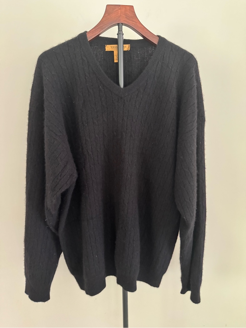 Men's Black V Neck 100% Cashmere Sweater Black Office Holiday Luxe Casual XL